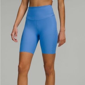 Lululemon base pace high rise short 8”